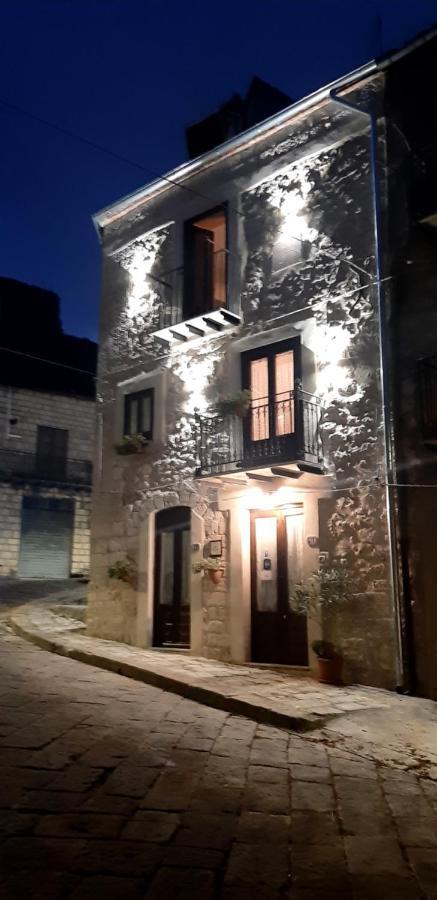La Casa Del Pittore Di Petralia Petralia Soprana Eksteriør billede